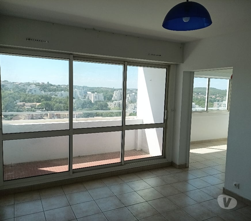 Appartements à vendre Bouches-du-Rhône Martigues - 13500 - Photos Vivastreet Vends Grand T4 à Martigues