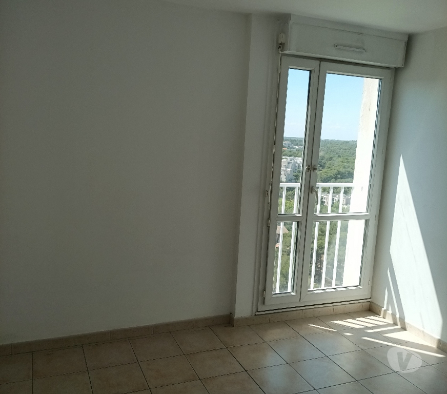 Appartements à vendre Bouches-du-Rhône Martigues - 13500 - Photos Vivastreet Vends Grand T4 à Martigues