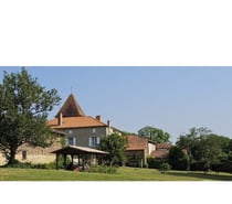 Maison de Maître avec gîte & dépendances