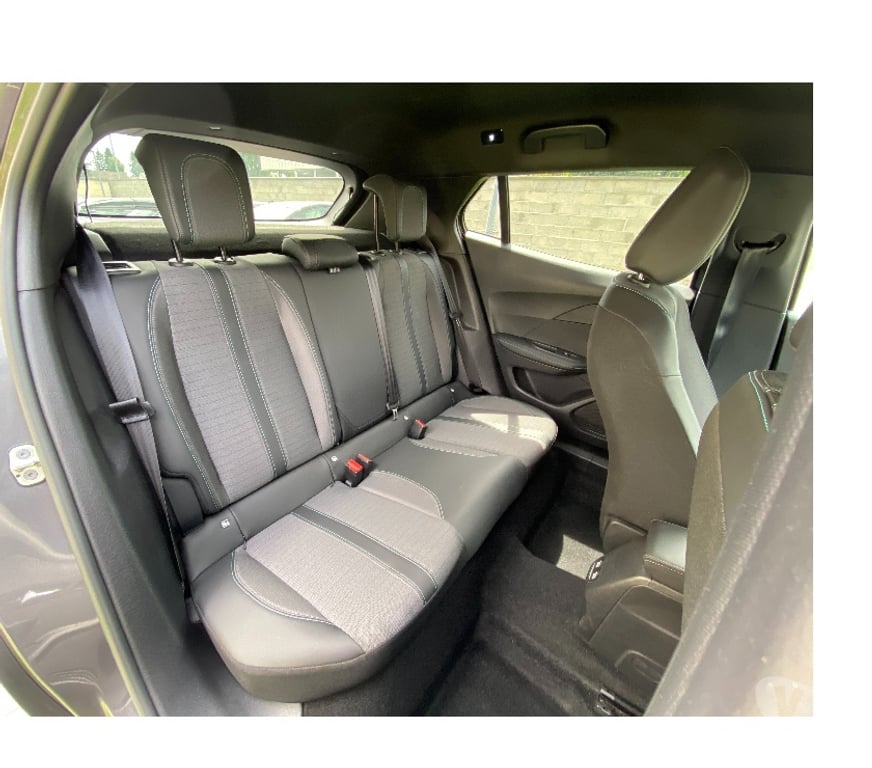 Voiture d'occasion Oise Nogent sur Oise - 60180 - Photos Vivastreet PEUGEOT 2008 ALLURE 130 CH ESSENCE BVM6 AN 2023 8620 KM