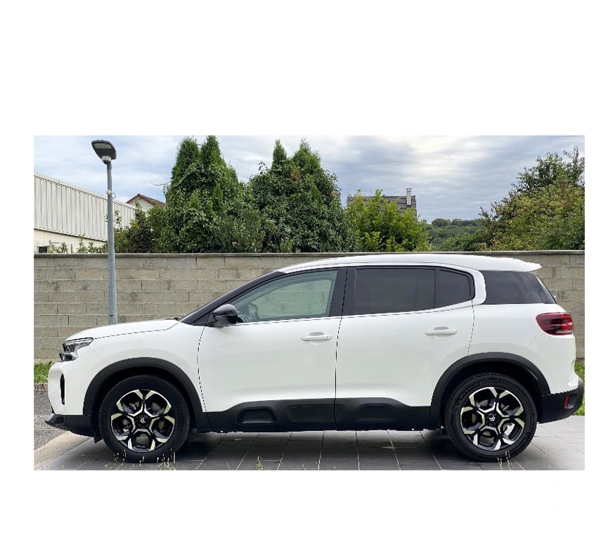 Voiture d'occasion Oise Nogent sur Oise - 60180 - Photos Vivastreet CITROEN C5 AIRCROSS FEEL PACK 130CH ESSENCE EAT8 AN 2023