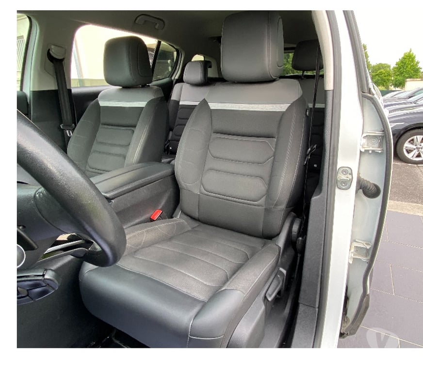Voiture d'occasion Oise Nogent sur Oise - 60180 - Photos Vivastreet CITROEN C5 AIRCROSS FEEL PACK 130CH ESSENCE EAT8 AN 2023