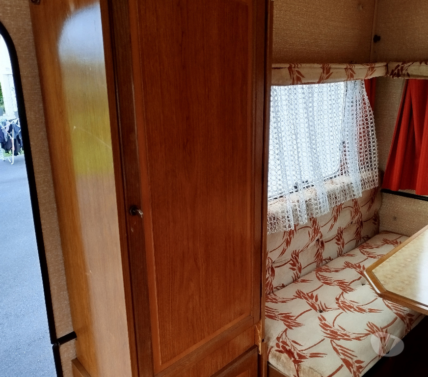 Caravane d'occasion Calvados Varaville - 14390 - Photos Vivastreet CARAVANE PLIANTE ESTEREL