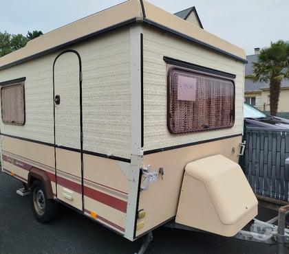 Caravane occasion Varaville Calvados - Photos Vivastreet CARAVANE PLIANTE ESTEREL