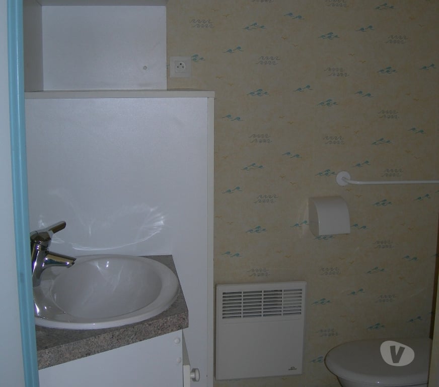 Location appartement Vienne Poitiers - 86000 - Photos Vivastreet Studio à louer au RDC