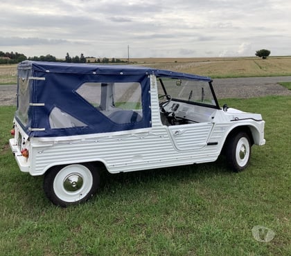 Voiture ancienne Courceaux Perceneige - Photos Vivastreet magnifique mehari de 1973 restaurée 99% RARE