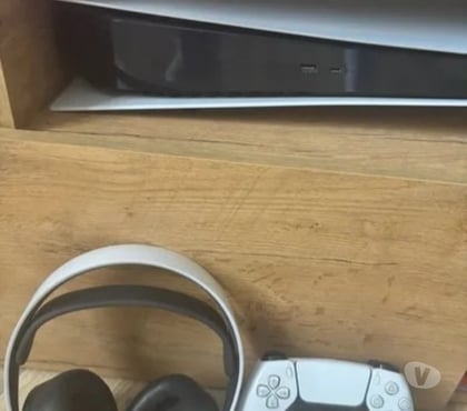Jeux vidéo - consoles Paris 17ème ardt Paris - Photos Vivastreet Donne console de jeux – fonctionne mais lecteur capricieux
