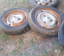Lot de 3 jantes de 4cv Renault an 1958