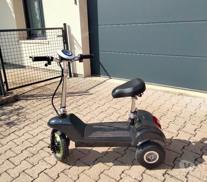 Scooter occasion Villers sous Preny Meurthe-et-Moselle - Photos Vivastreet Scooter Électrique Pliant À 3 Roues Avec Siege