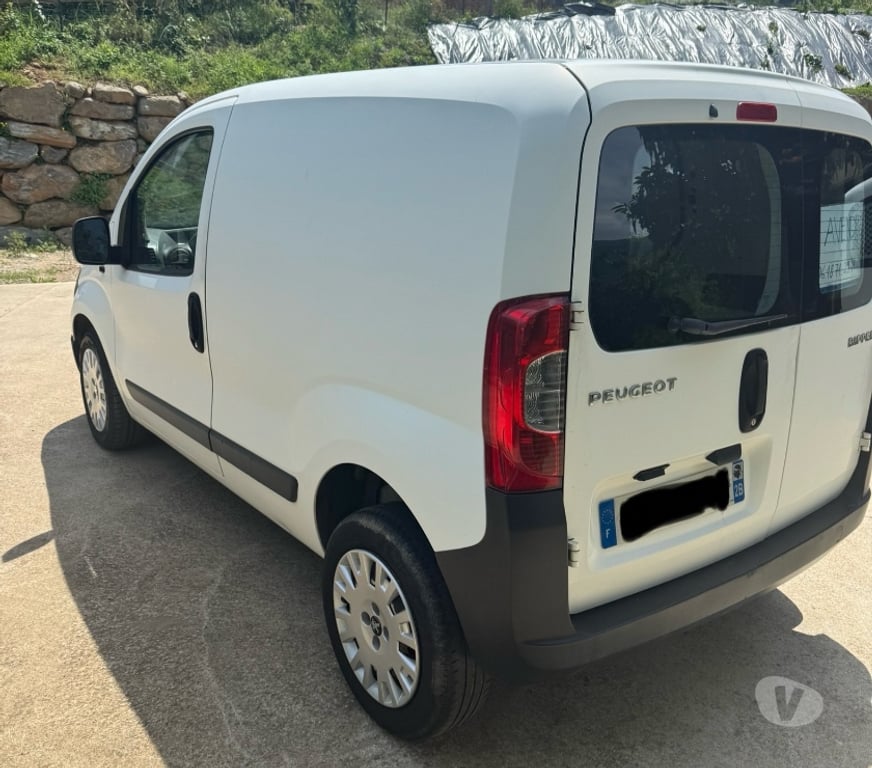 Véhicules commerciaux & utilitaires d'occasion Haute-Corse Venzolasca - 20215 - Photos Vivastreet Peugeot Bipper diesel