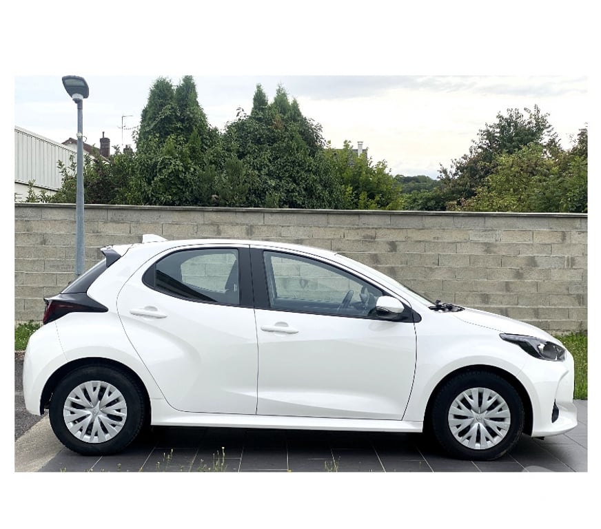 Voiture d'occasion Oise Nogent sur Oise - 60180 - Photos Vivastreet TOYOT AYARIS HYBRIDE DYNAMIC BUSINESS BEYOND 116H 1.5L