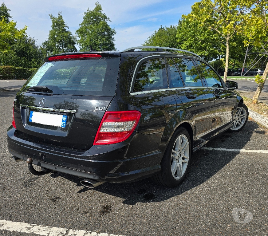 Voiture d'occasion Seine-Saint-Denis Villemomble - 93250 - Photos Vivastreet Mercedes Classe C320 CDI Avant Garde Pack AMG