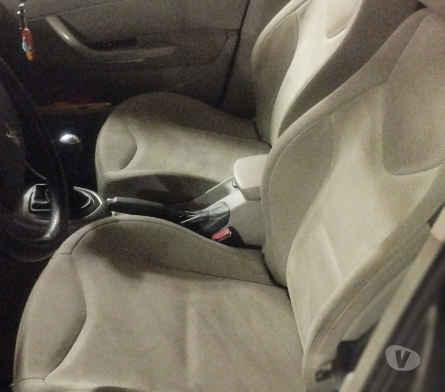Voiture d'occasion Alpes-Maritimes Cannes la Bocca - 06150 - Photos Vivastreet Peugeot 308 diesel