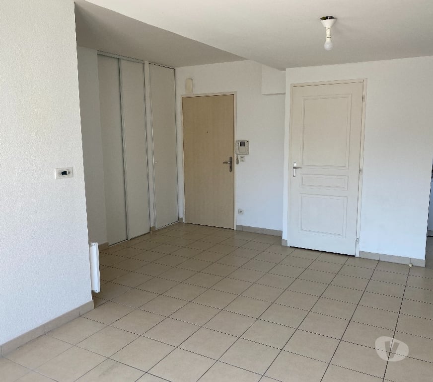 Location appartement Loire-Atlantique Coueron - 44220 - Photos Vivastreet COUERON CHOPIN TYPE 3 BALCON 2 PARKINGS