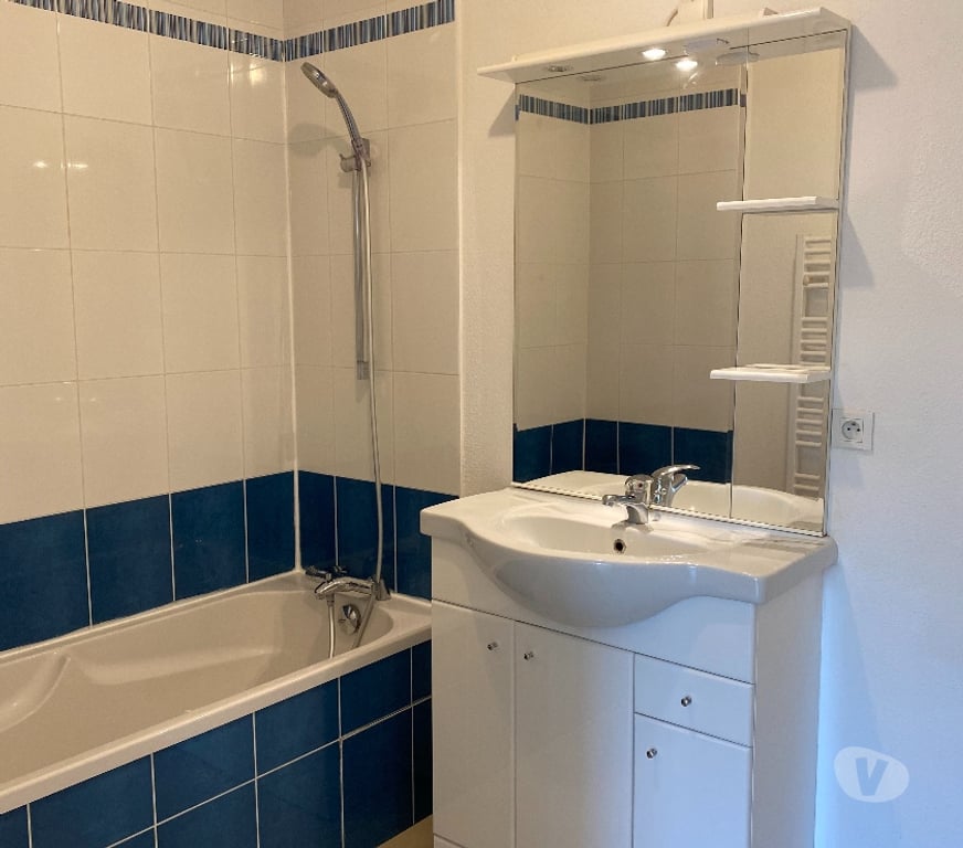 Location appartement Loire-Atlantique Coueron - 44220 - Photos Vivastreet COUERON CHOPIN TYPE 3 BALCON 2 PARKINGS