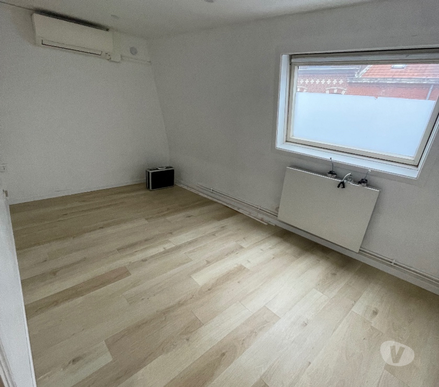 bureaux locaux Nord Mouvaux - 59420 - Photos Vivastreet Local espace Massage esthétique