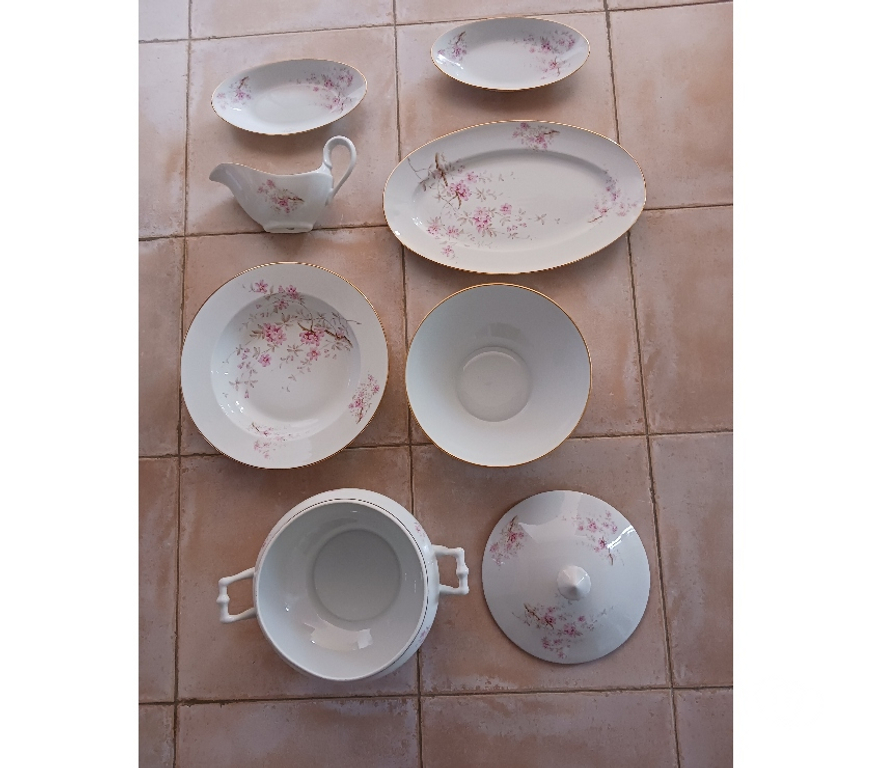 Ameublement & art de la table Gard Nimes - Photos Vivastreet Ensemble de vaisselle sept pieces