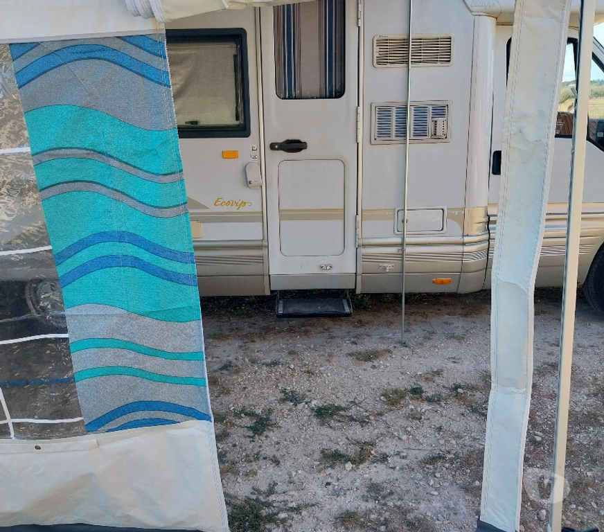 Equipements - Services Gard Bouillargues - 30230 - Photos Vivastreet A VENDRE AUVENT CAMPING CAR