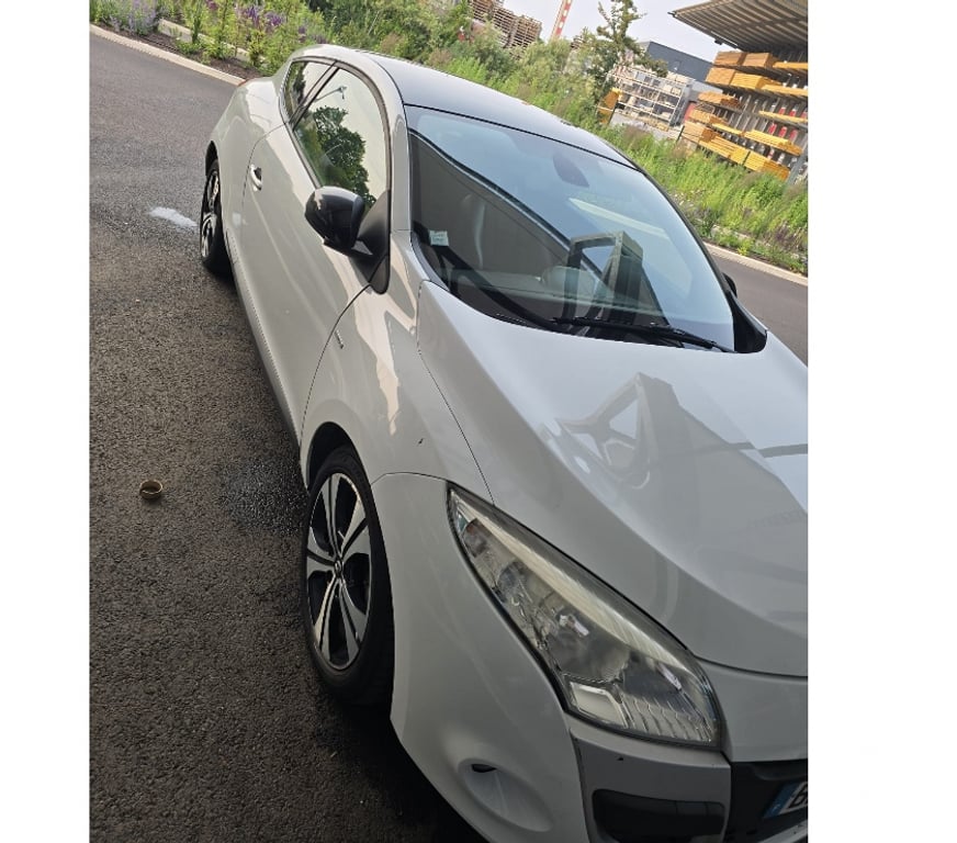 Voiture d'occasion Marne Reims - Photos Vivastreet Renault Mégane Coupé