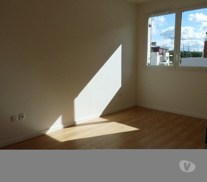Location appartement Hauts-de-Seine Antony - 92160 - Photos Vivastreet T3 à côté RER C Antony 92160 1292€ CC