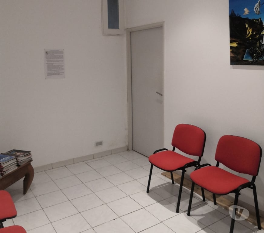 bureaux locaux Hérault St Gely du Fesc - 34980 - Photos Vivastreet LOCAL PROFESSIONNEL pour bureau ou cabinet Libre 1er OCTOBRE