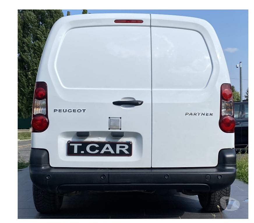 Voiture d'occasion Oise Nogent sur Oise - 60180 - Photos Vivastreet PEUGEOT PARTNER PREMIUM STANDARD PACK 1.6 BLUEHDI 82300 KM
