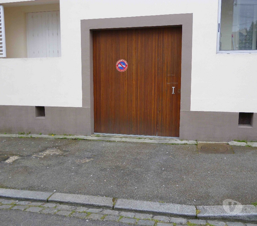 Parkings - Garages Morbihan Lorient - 56100 - Photos Vivastreet GARAGE CENTRE VILLE