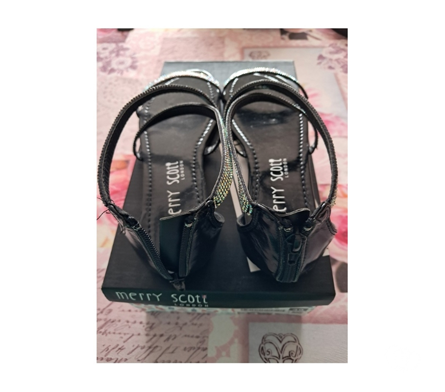 Chaussures Moselle Maizières-lès-Metz - 57280 - Photos Vivastreet Sandale chaussures 39 neuf noire mode ete strass femme