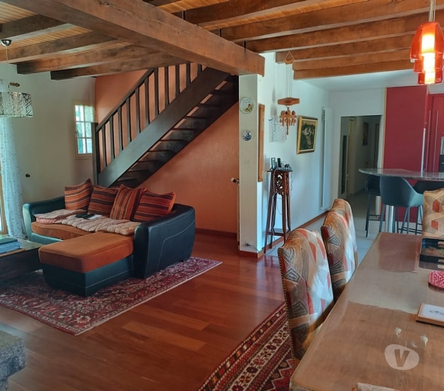 Vente Maison Finistère Huelgoat - 29690 - Photos Vivastreet Propriété de 18000 m² avec maison néo-bretonne 183 m²