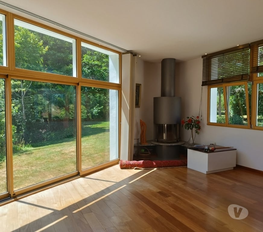 Vente Maison Finistère Huelgoat - 29690 - Photos Vivastreet Propriété de 18000 m² avec maison néo-bretonne 183 m²