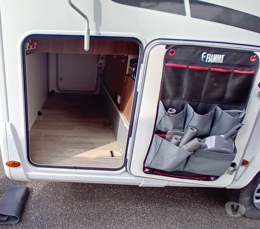 Camping car occasion Haute-Saône Champagney - 70290 - Photos Vivastreet Camping Car PILOTE P 706 C FIAT DUCATO 35L 2.3L Mjt