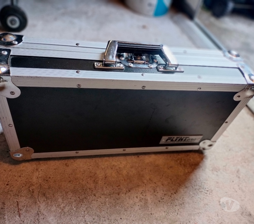 Photo - Video - Son Haut-Rhin Mulhouse - Photos Vivastreet Console éclairage DMX 192