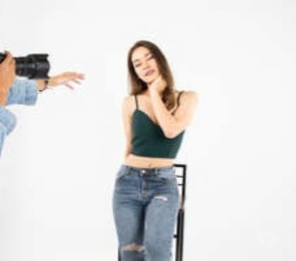 Castings, modèles, photographes Bordeaux Bordeaux - Photos Vivastreet Recherche modèles photos jeunes femmes de 18 à 30 ans