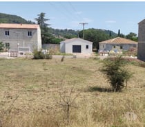 Vends Terrain constructible au Cannet-des-maures -VAR