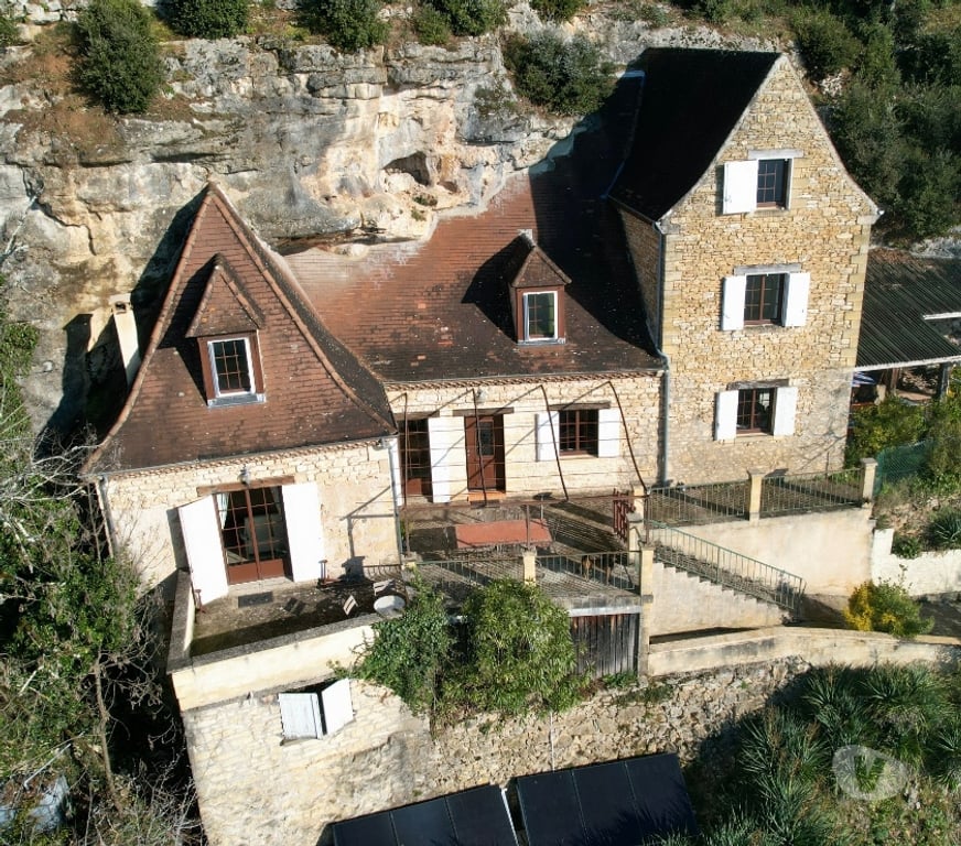 Vente Maison Dordogne La Roque Gageac - 24250 - Photos Vivastreet Maison coup de coeur semi-troglodyte à La Roque-Gageac