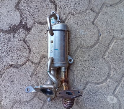 Pièces et services auto Vitrolles Bouches-du-Rhône - Photos Vivastreet Vend refroidisseur EGR 1.5 dci Renault
