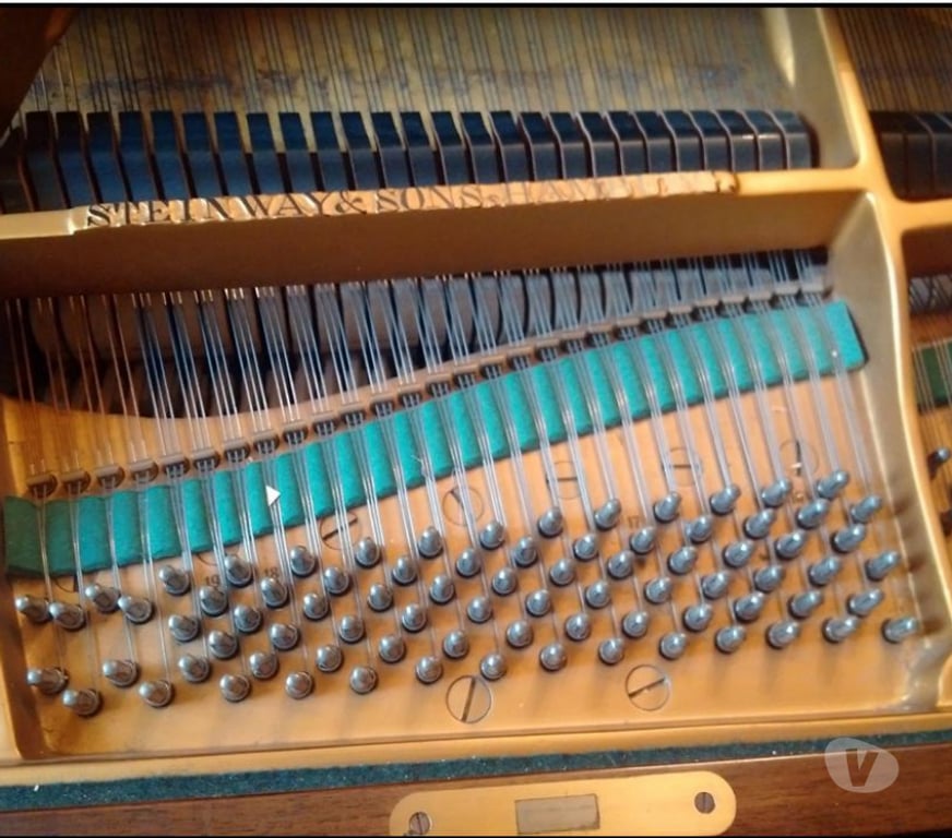 Instruments de musique Bas-Rhin Strasbourg - Photos Vivastreet Piano de prestige Steinway&sons quart de queue 155 cm, 1970