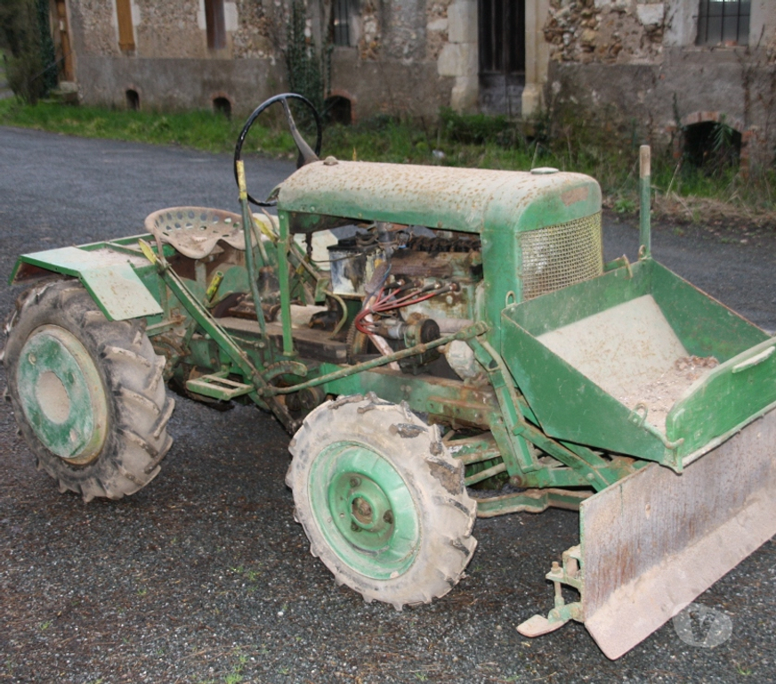 Tracteur occasion Tarn Montdragon - 81440 - Photos Vivastreet Tracteur collection 4 RM DORIOT, FLANDRIN & PARANT
