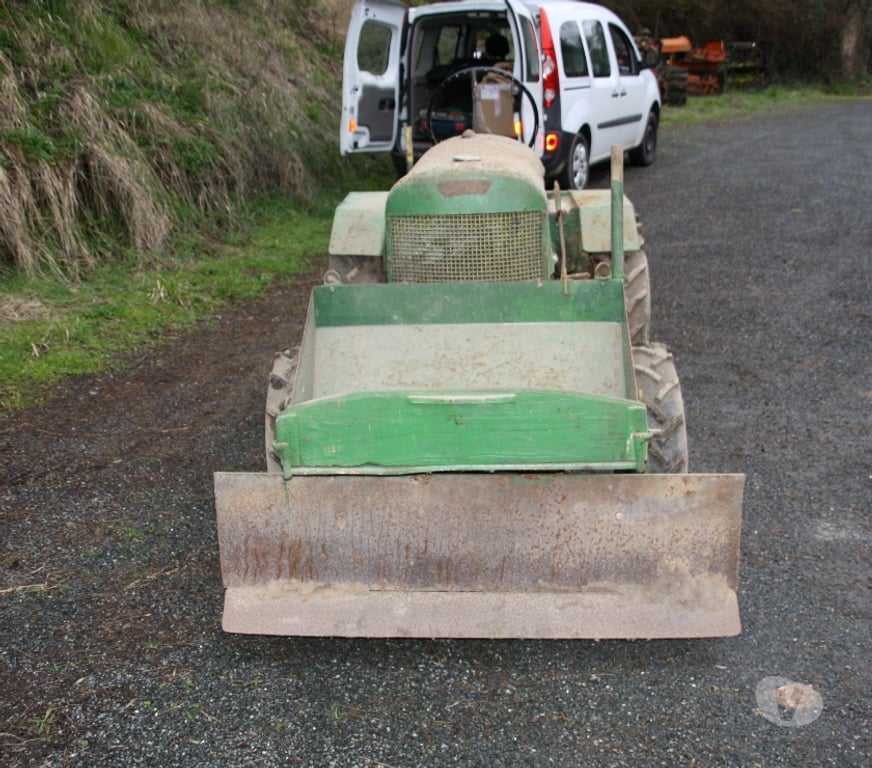 Tracteur occasion Tarn Montdragon - 81440 - Photos Vivastreet Tracteur collection 4 RM DORIOT, FLANDRIN & PARANT