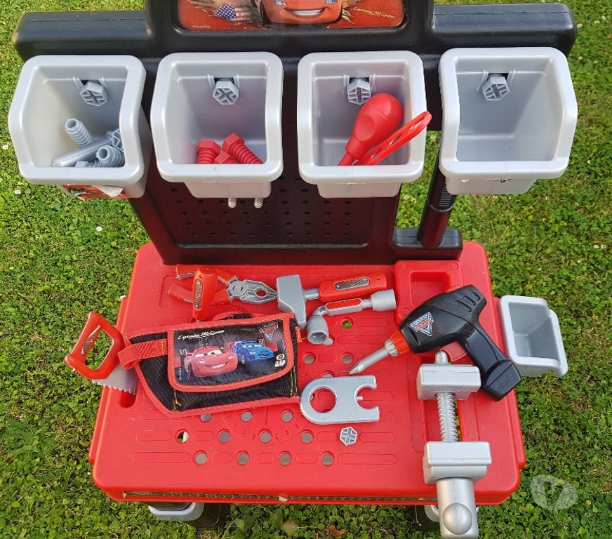 Jeux - Jouets Essonne Juvisy sur Orge - 91260 - Photos Vivastreet établi "cars" enfant et accessoires