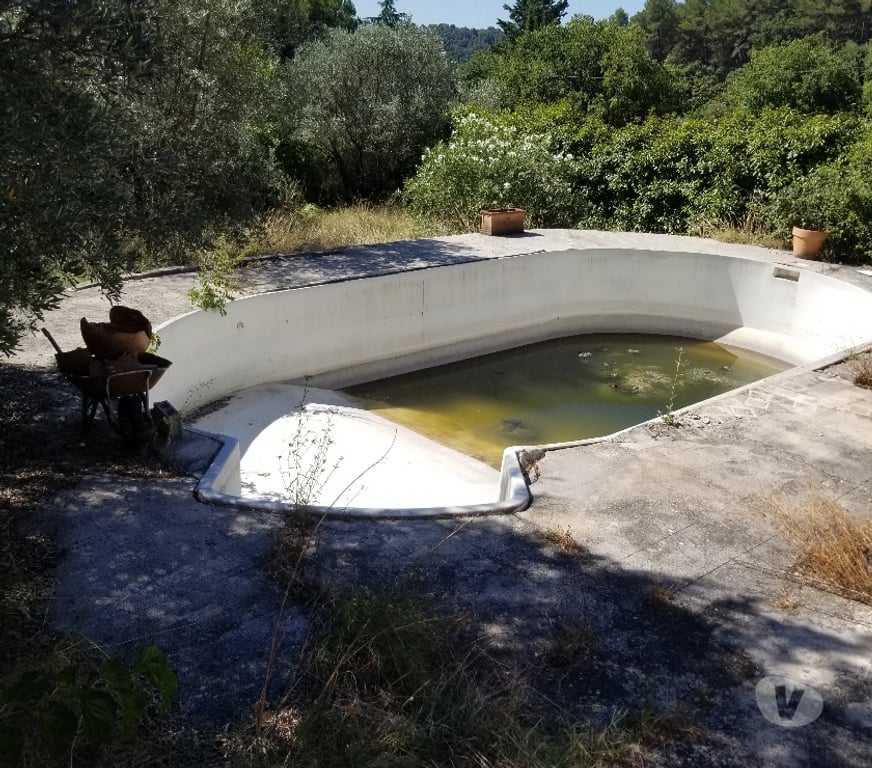 Vente Maison Var Draguignan - Photos Vivastreet lot de 2 maisons + terrain avec piscine à rénover