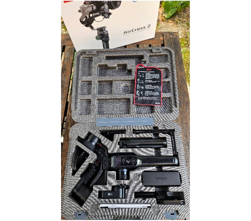 Photo - Video - Son Morbihan Ste Helene - 56700 - Photos Vivastreet STABILISATEUR Gudsen Moza AirCross 2 Kit Professionnel