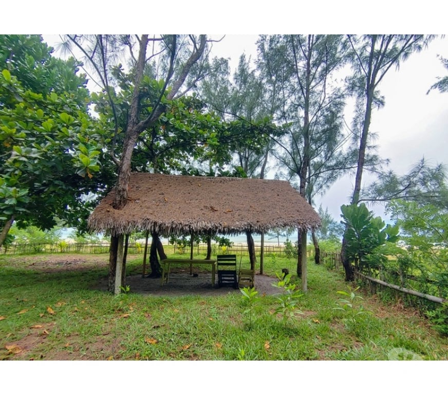 Vente Maison Madagascar - Photos Vivastreet Mahambo villa meublée, bord de la mer, accessible, 9500m2