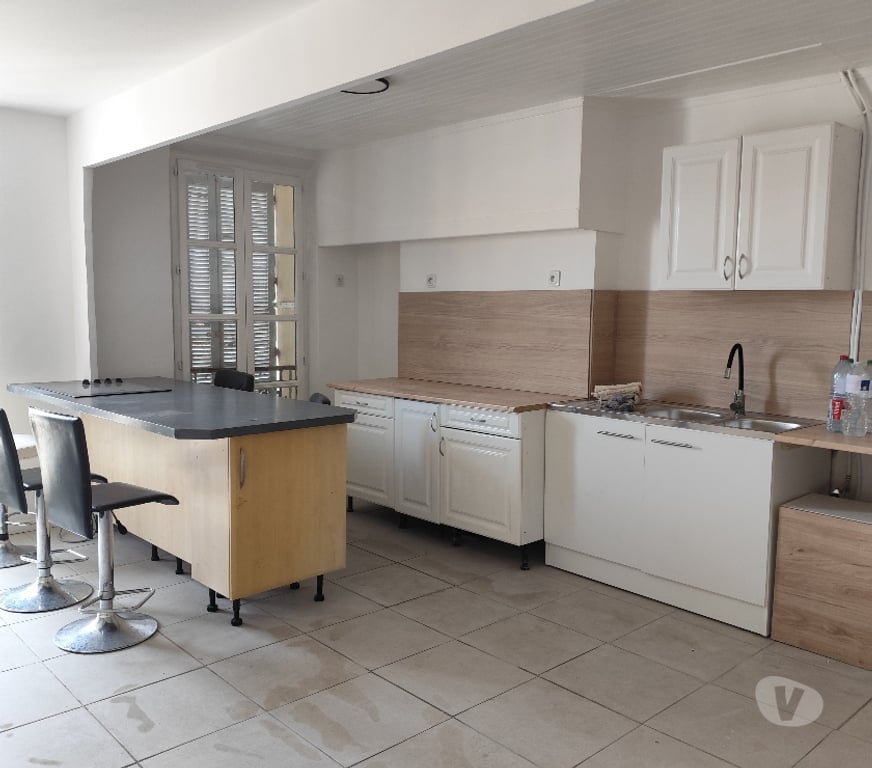 Appartements à vendre Bouches-du-Rhône Marseille - Photos Vivastreet Appartement T3 joliette