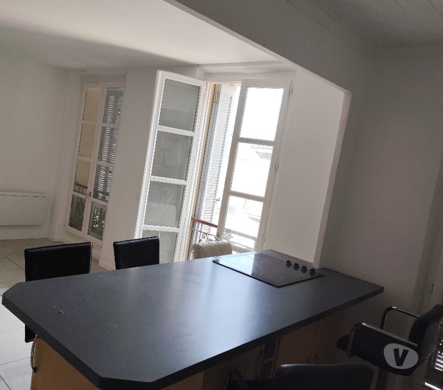Appartements à vendre Bouches-du-Rhône Marseille - Photos Vivastreet Appartement T3 joliette