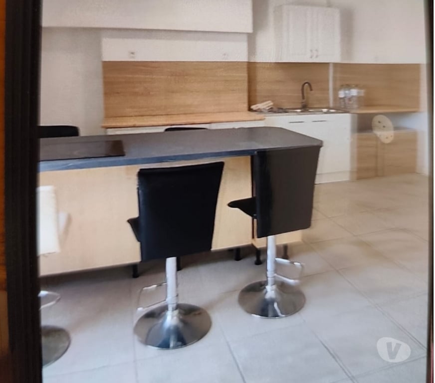 Appartements à vendre Bouches-du-Rhône Marseille - Photos Vivastreet Appartement T3 joliette