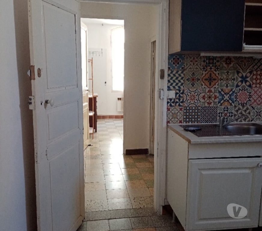 Appartement meublé Bouches-du-Rhône Arles - 13200 - Photos Vivastreet Appartement année universitaire