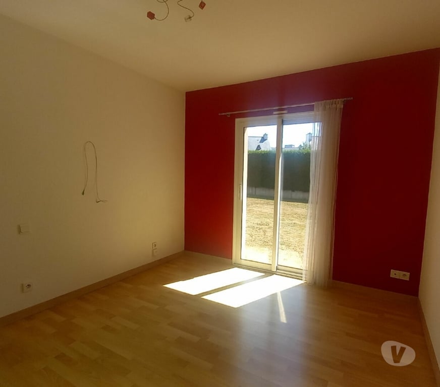Location maison Côtes-d'Armor Guingamp - 22200 - Photos Vivastreet Maison 5 pièces 162 m² 22200 Guingamp