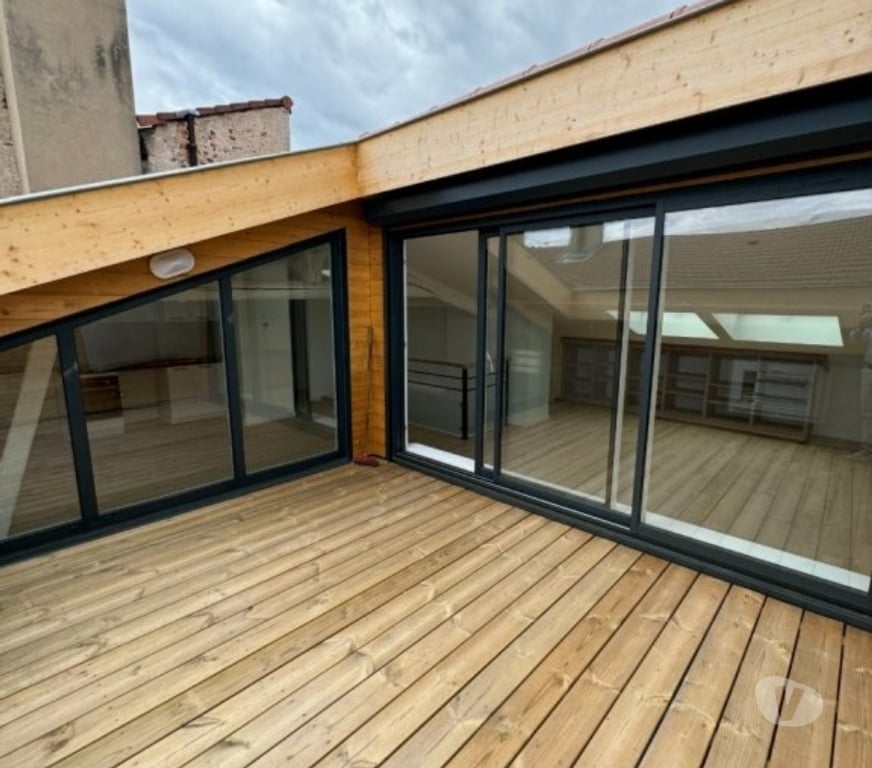 Location appartement Loire St Etienne - Photos Vivastreet Appartement 5 pièces 114 m² à Saint-Étienne