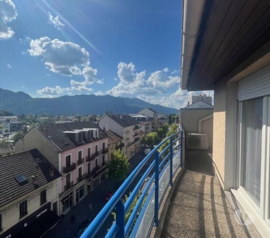 Location appartement Savoie Aix les Bains - 73100 - Photos Vivastreet Appartement 6 pièces 116 m² Aix-les-Bains